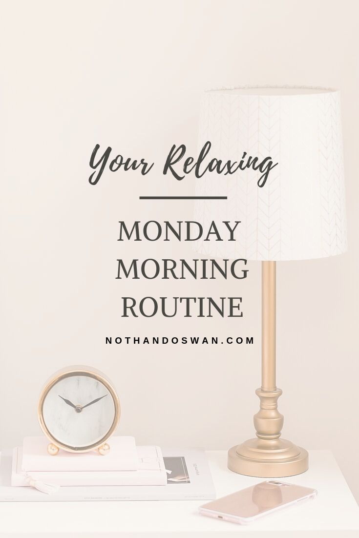 Who else has spent an entire Sunday thinking about how the next day was Monday? You too? Even though there is no point in complaining about how quickly the weekend passes by, we always seem to do it. But I’ve created the perfect Monday morning routine that'll make you excited for the week! Sound too good to be true? Click to read through it and THEN let me know what you think. 